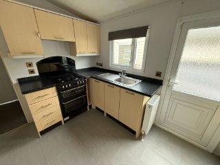 /photos/9495/95f33fe9-ccc3-11d3-c21b-4882e79e5262_i320x240.jpg