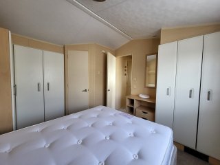 /photos/9495/a2b89fc4-653a-3c44-67ed-cc2b9ff14eb9_i320x240.jpg